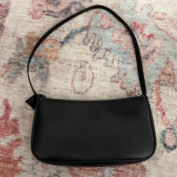 Brandy Melville purse, small black - Picture 1 of 6